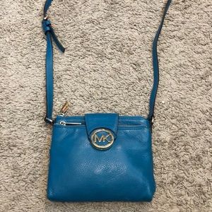Michael Korda crossbody purse